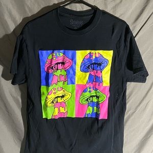 colourful trippy mushroom shirt. size medium